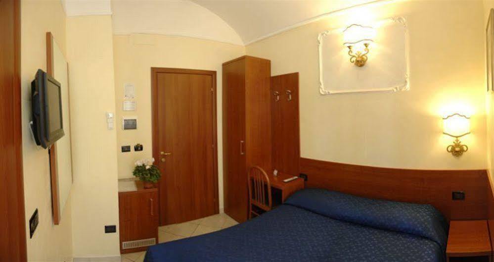 Appartamento Privato Giuseppe Rome Exterior photo